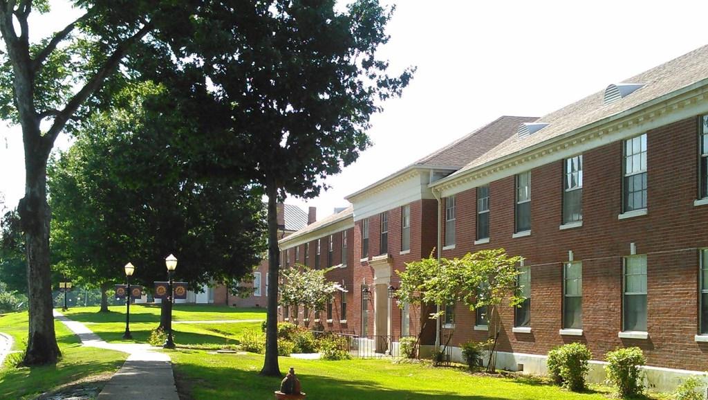 Image of Lanier Hall, where Student Support Services is located